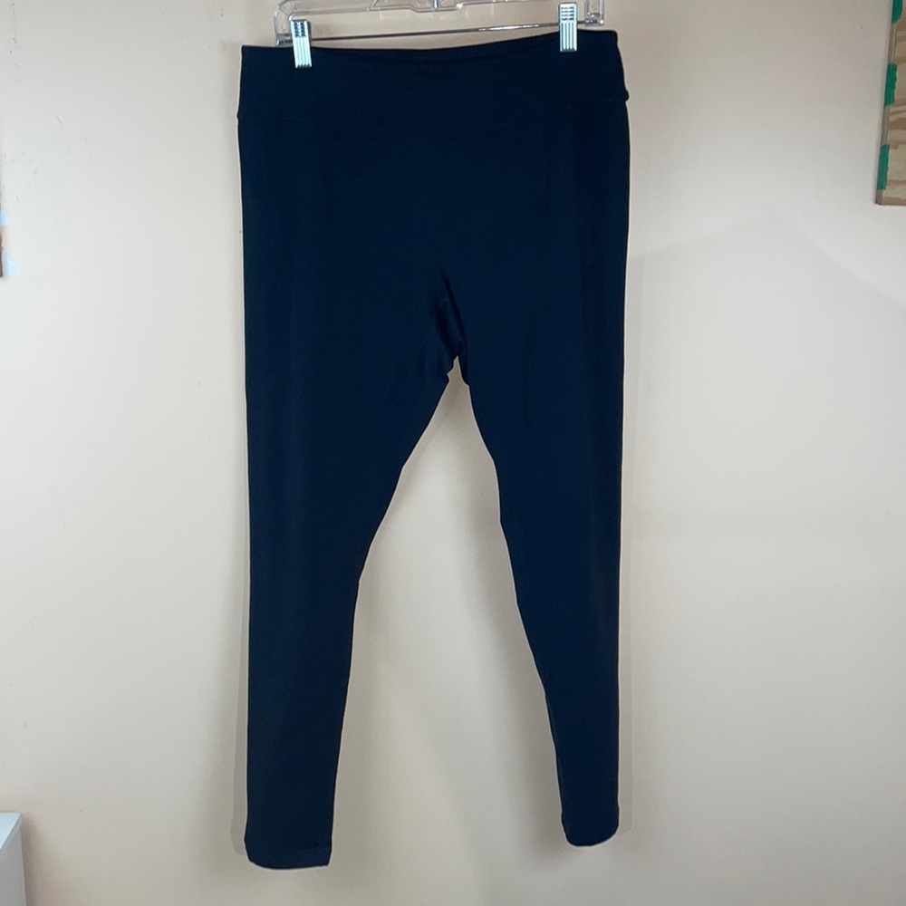 Zella black leggings